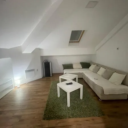 Sindelic Lux Apartment Pirot